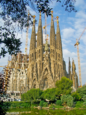 sagrada_familia_06.jpg